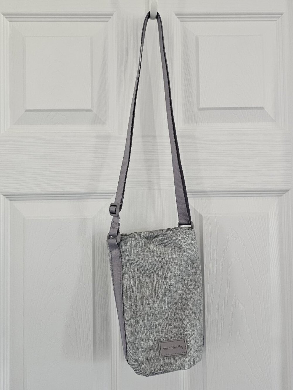 NWT Vera Bradley Lighten Up Water Bottle Crossbody Medium Heather Grey Bag Tote